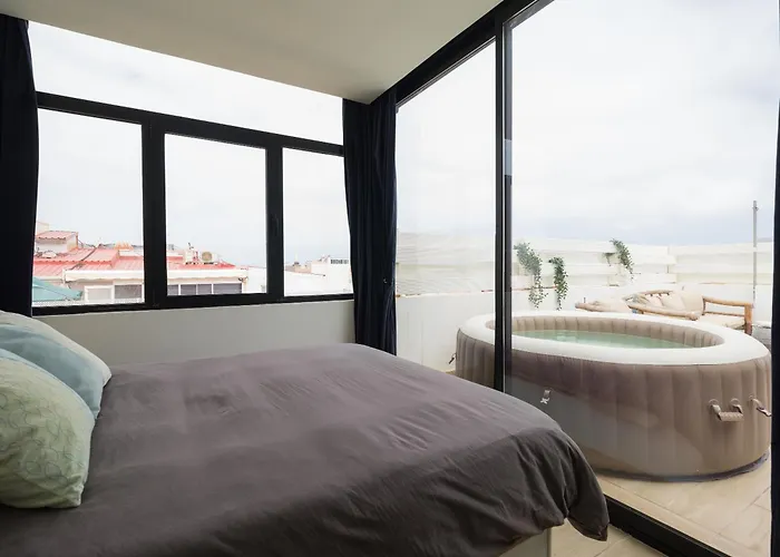 Palmas Penthouse Apartment *